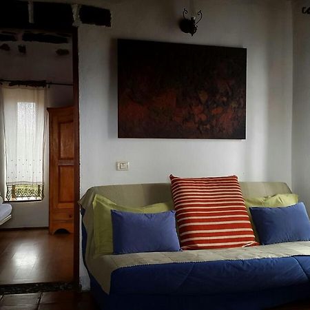 Castillo Gualisancho Echedo ภายนอก รูปภาพ